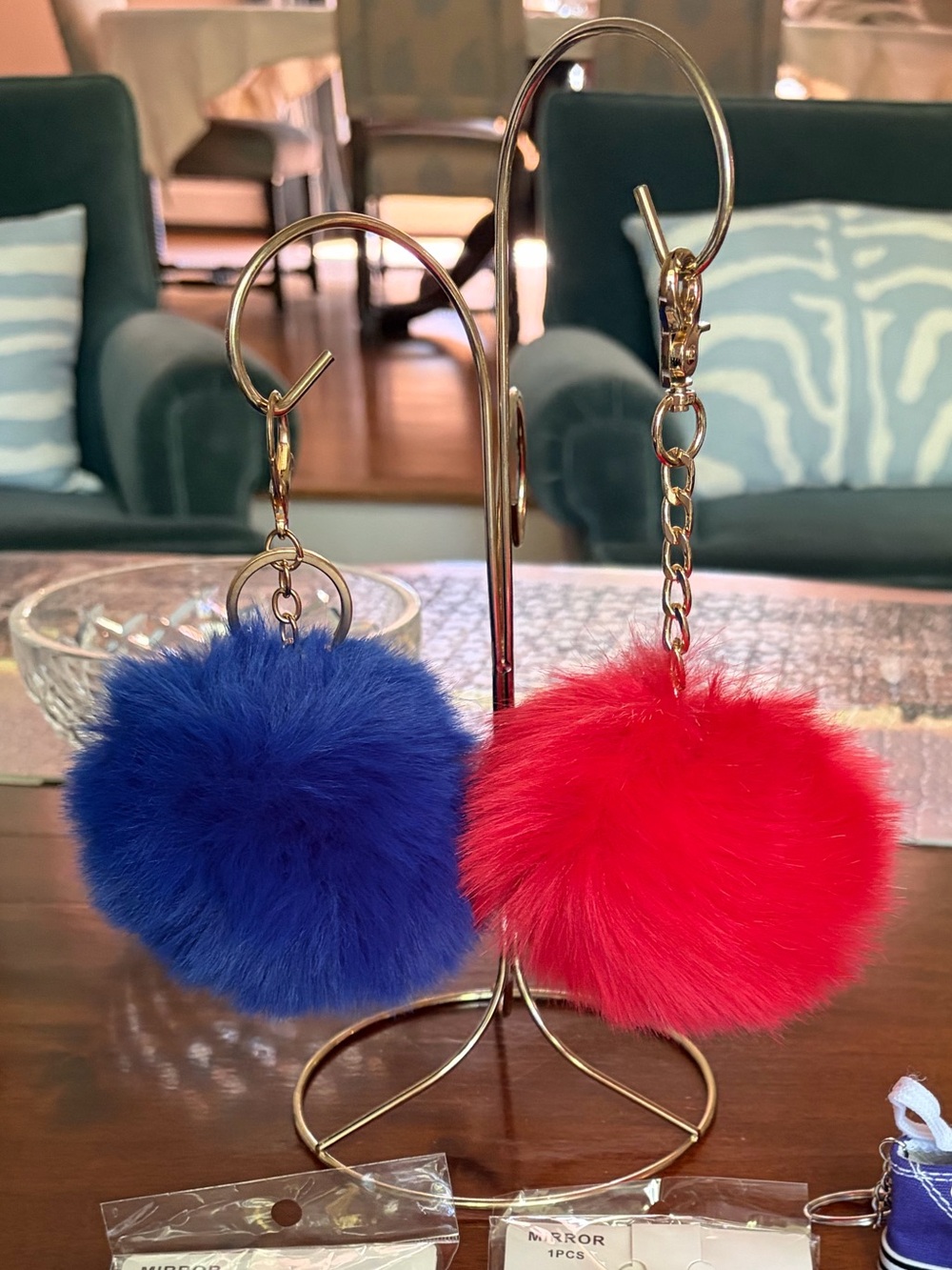 New Choose One Keychain/Bag Charm Mirror, Sneaker or large Pom Pom - Picture 9 of 9